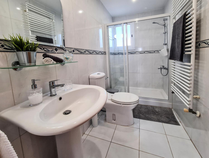 Bathroom 2, Katya-Sofia Villa - Tranquility with Sea View