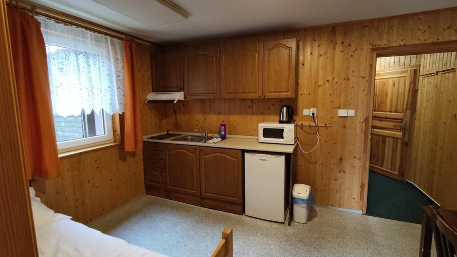 Kitchen 2, Penzion apartmany Aninka, Karlovy Vary