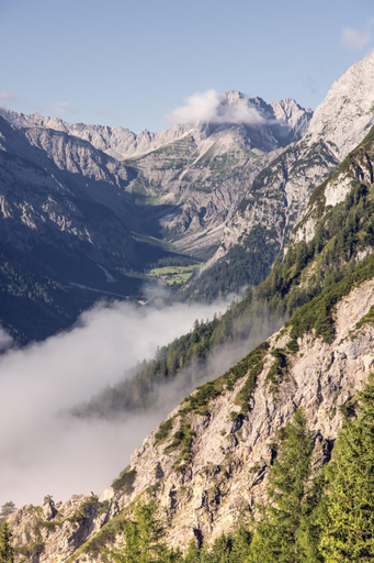Others 3, Waldruh, Schwaz