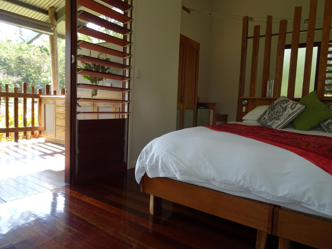 Bedroom, Sweetwater Lodge, Mareeba
