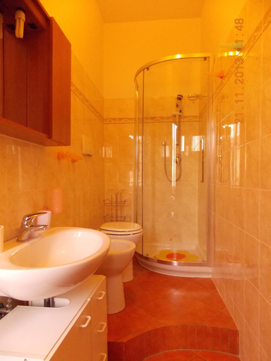 Bathroom 2, Il Gatto Con Gli Stivali - Affittacamere, Florence