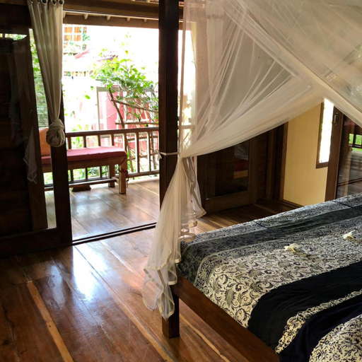Bedroom 3, Harry's Ocean House Pacitan, Pacitan