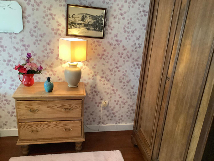 Bedroom 2, Sundown, Charente-Maritime