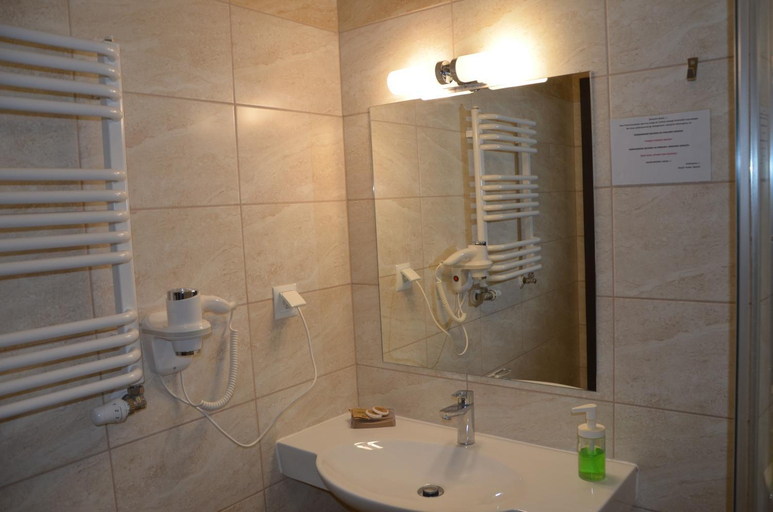 Bathroom 2, Hotel Bartnik, Gdańsk
