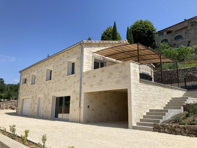 Exterior & Views 1, Gite de La Source - Villa privee avec piscine, Ardèche