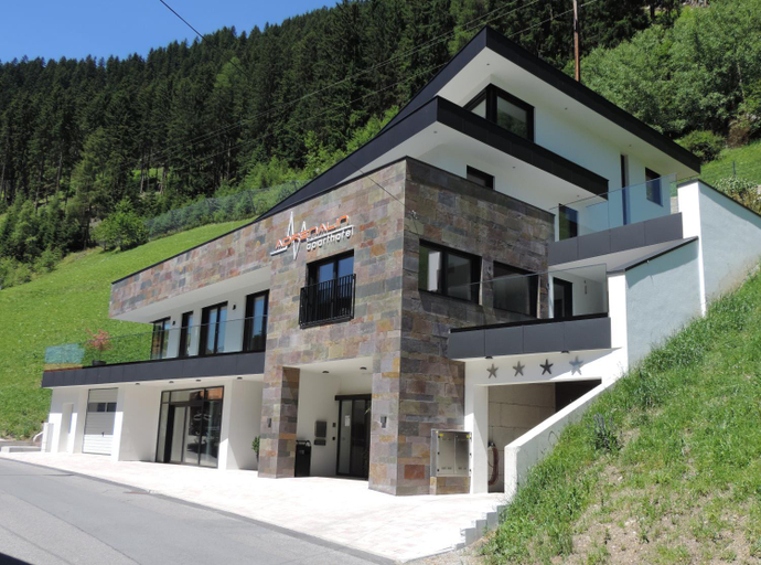 Others 4, Aparthotel Adrenalin, Landeck