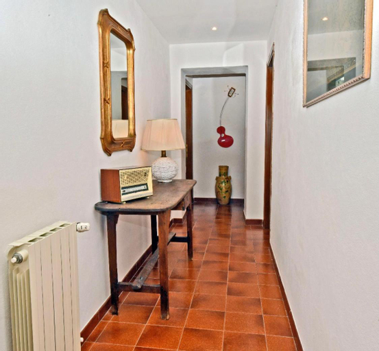 Others 4, Borgo 98 Guest House Matrimoniale con bagno privato, Livorno