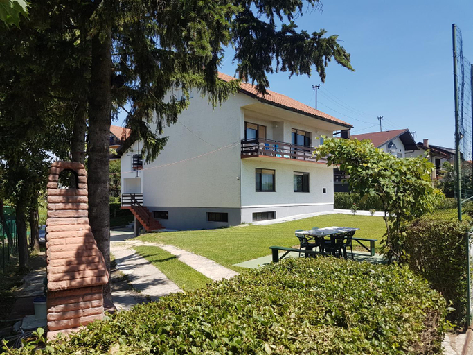 Others 5, DASS apartmani, Banja Luka