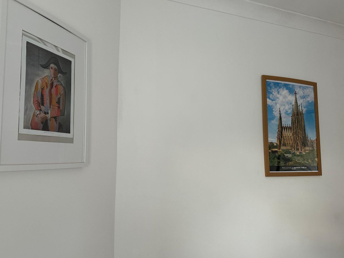 Others 5, Rosie Cosy House Cricklewood, London
