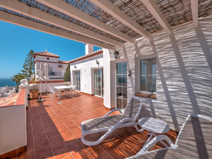 Others 4, Amazing villa with magical view and pool in Nerja, Málaga