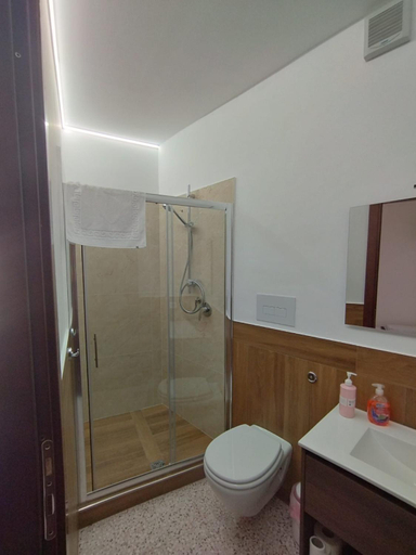 Others 5, B&B Sentiero Italia, Potenza