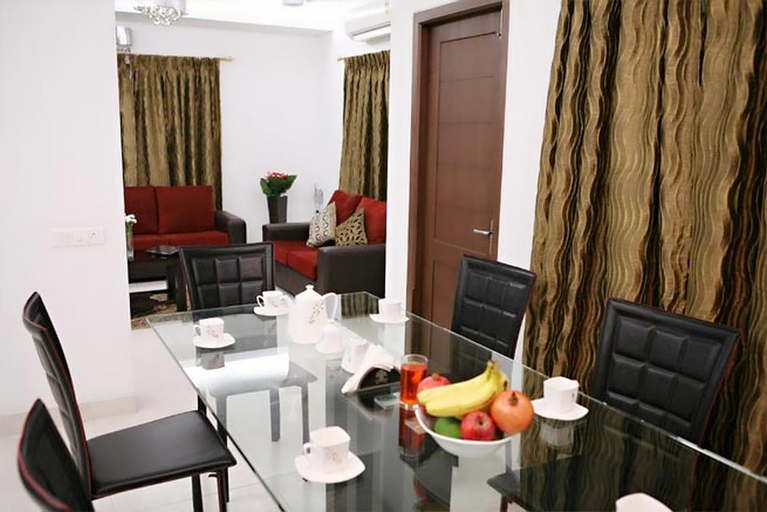 Dining Room 9