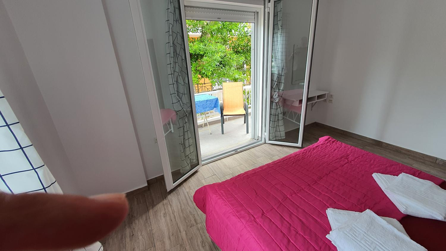 4, Angela's Luxury Apartments, Central Greece