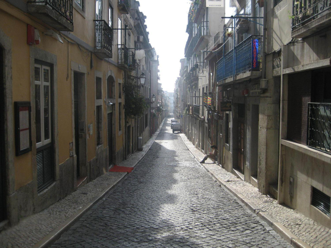 Others 4, Residencia do Norte, Lisbon