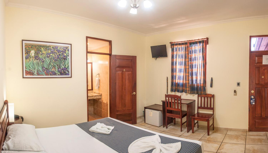 Bedroom 3, El Almirante, Granada
