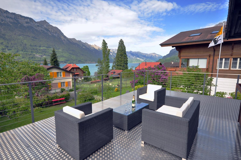 Food & Drinks 3, Lake View Chalet, Interlaken
