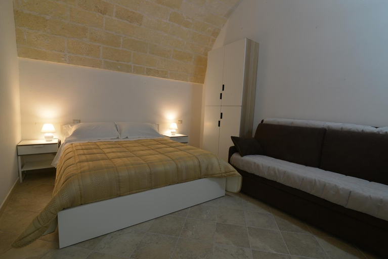 Others 5, Il Nespolo Matera, Matera