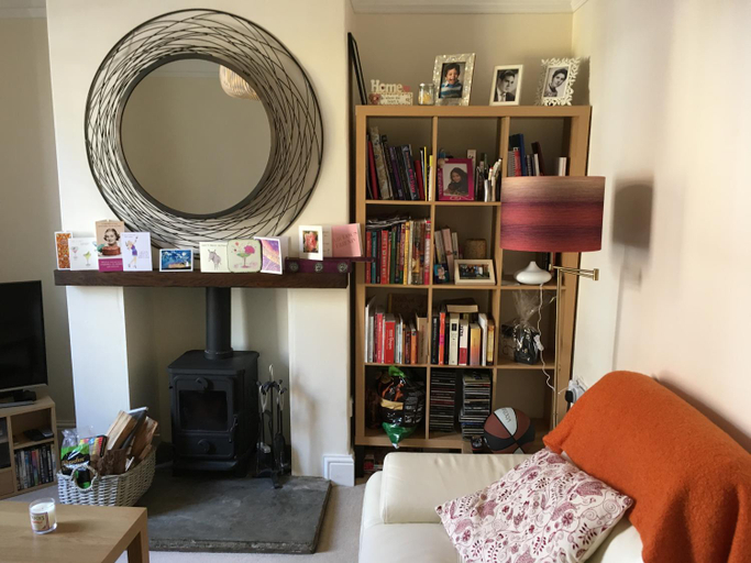 Others 4, La casa de Eloisa, Cheshire East