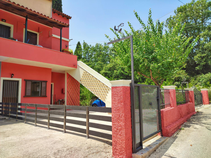 Others 3, La Nona Studios, Ionian Islands