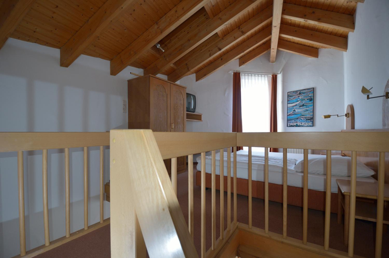 Others 2, Boarding House Remstal, Ostalbkreis