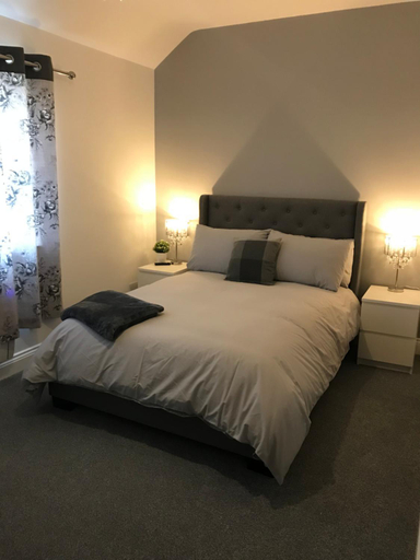 Others 5, Dunelm Snug, Northumberland
