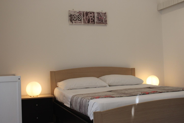 Bedroom 2, La Casa dell'Emigrante, Latina