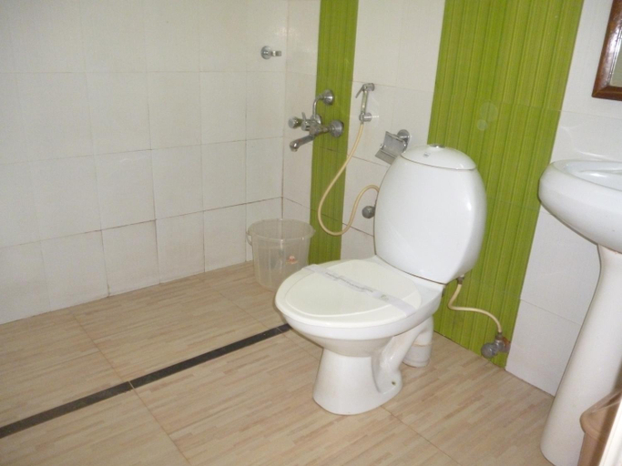 Bathroom, KTDC Kumarakom Gateway Resort, Alappuzha