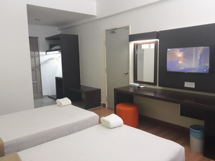 Bedroom 5