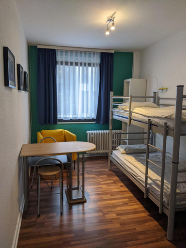 Others 5, Ruhrtropolis Hostel, Essen