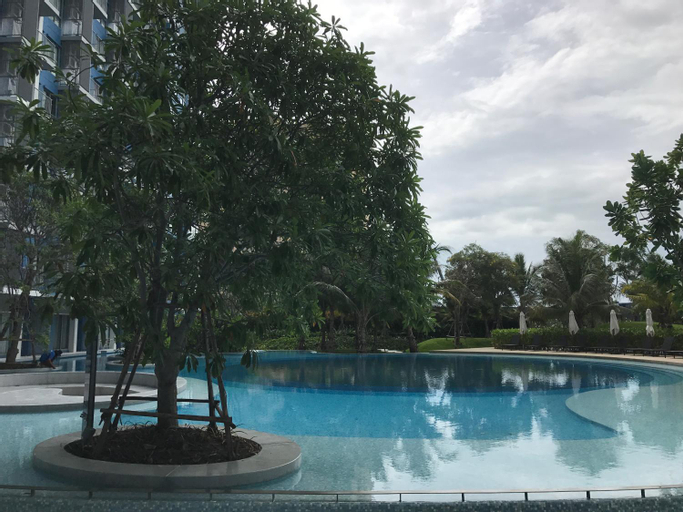 Swimming Pool 11