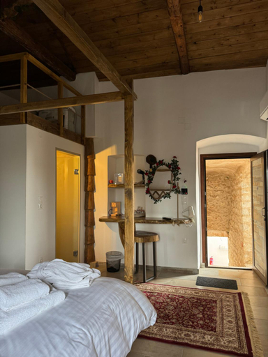 Others 4, Elia Luxury Rooms, Peloponnese