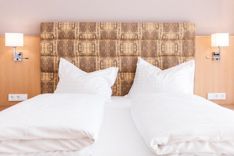 Bedroom 3, Landhotel Wratschko - Wirtshaus - Gamlitz - ehem Hotel am Marktplatz, Leibnitz