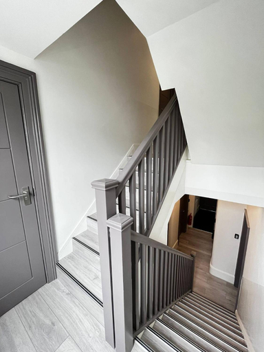 Others 2, Apt 03 Beachside Beauty Central Studio Steps from Cafes, Brighton and Hove