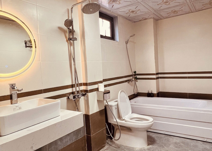 Bathroom 3, En Hotel Sapa, Sa Pa
