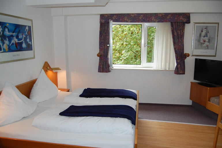 Bedroom 2, Hotel Johnel, Rhein-Sieg-Kreis