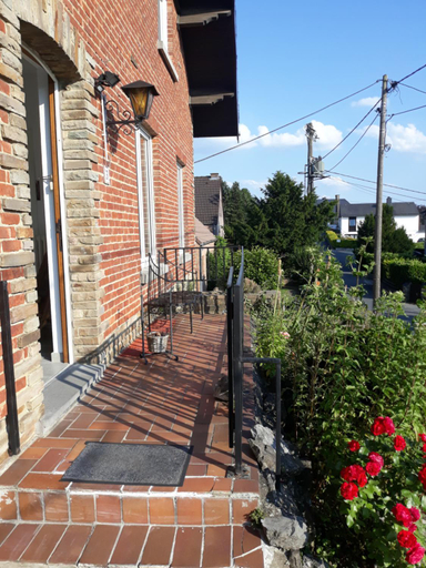 Others 3, Bed vue sur vallee de la Meuse Namur, Namur