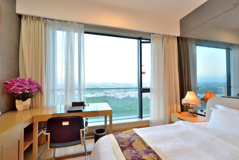 Bedroom 3, HeeFun Apartment GZ -Poly World Trading Center-walking distance to Canton Fair, Guangzhou