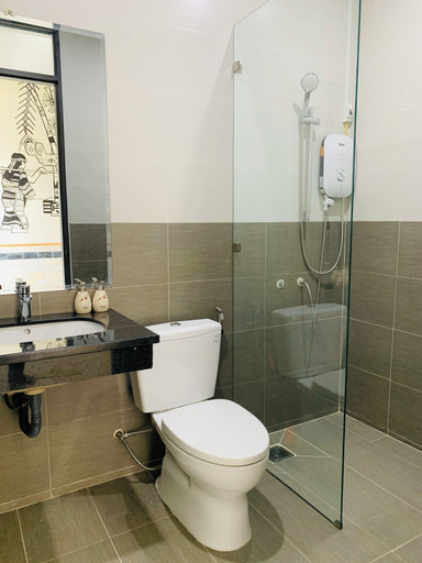 Bathroom 3, The Stay Home Pleiku, Pleiku