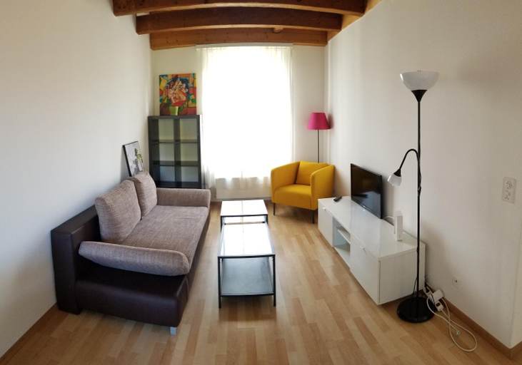 Bedroom 2, HSH Weber - 2 Bedroom Suite Apartment with Office, Salon and Kitchen in Bern by HSH Hotel Serviced H, Bern