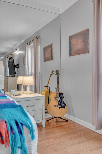 Bedroom 2, Honky Tonk Angels Suite, Davidson
