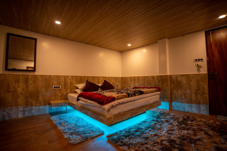 Others 3, Darjeeling Guest House Deluxe, Darjiling