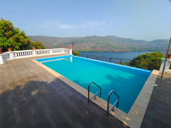 Others 4, On The High Ground Tourism Point, Ratnagiri