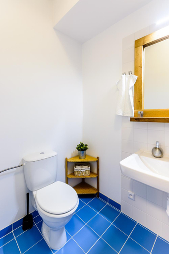 Bathroom 3, Zizkov Cosy Studio Apartments, Praha 8
