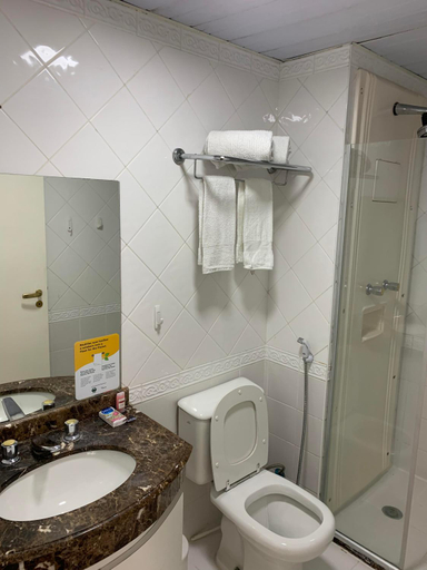 Bathroom, Flat em Pinheiros 2 Hospedes WI FI, São Paulo