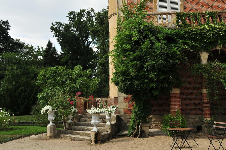Others 4, La Demeure d'Aglae, Allier