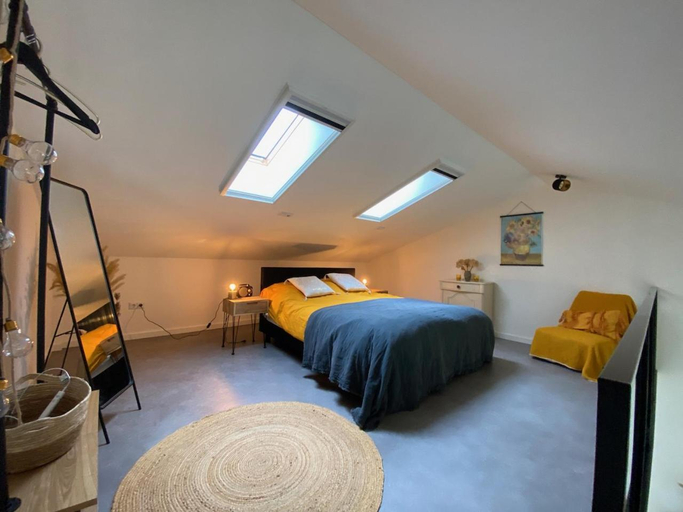 Others 3, B&B Het goudklompje, Steenderen