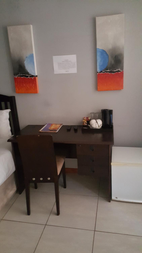 Others 2, Tukha Guesthouse, Mangaung