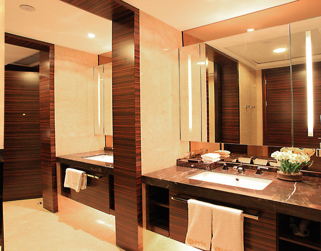 Bathroom 4