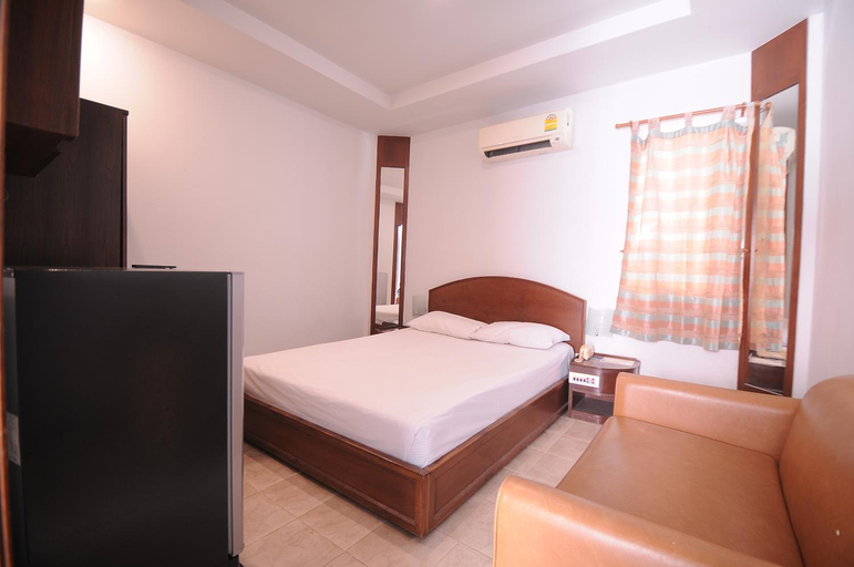 Others 5, Paradise Inn and Dining, Nong Khae