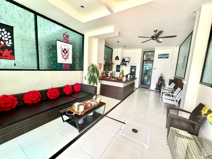 Public Area 2, Happy 99 Guest House, Phuket Island